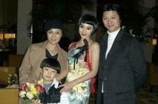 相差19岁明星,19岁年龄差的明星传奇